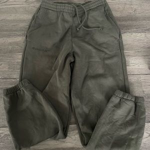 Pangiai dark green sweatpants